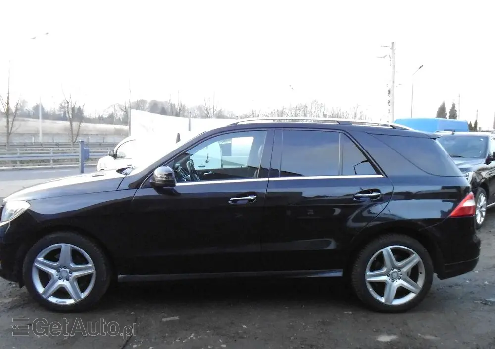 MERCEDES-BENZ ML 350 BlueTEC 4-Matic