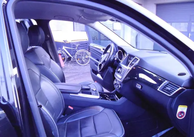 MERCEDES-BENZ ML 350 BlueTEC 4-Matic