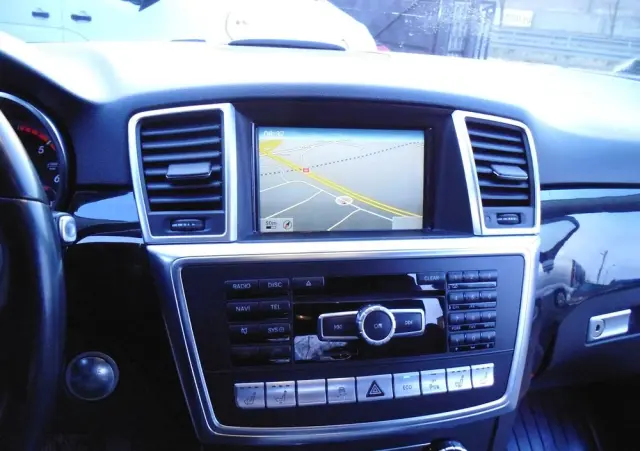 MERCEDES-BENZ ML 350 BlueTEC 4-Matic