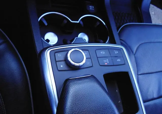 MERCEDES-BENZ ML 350 BlueTEC 4-Matic