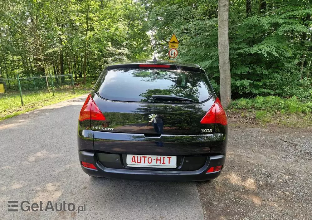 PEUGEOT 3008 HDi 115 Active