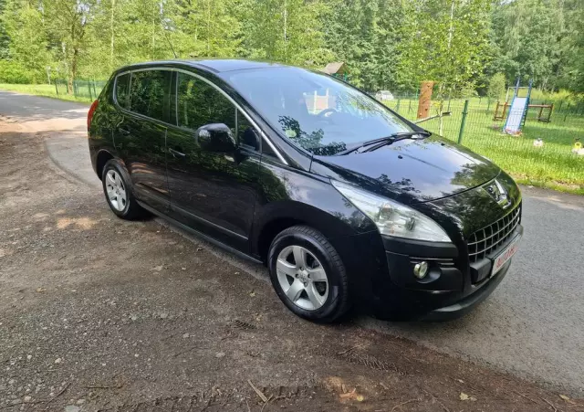 PEUGEOT 3008 HDi 115 Active