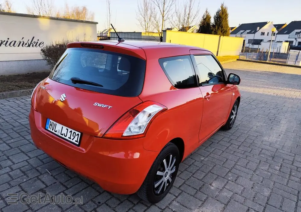 SUZUKI Swift 1.2 X-ITE