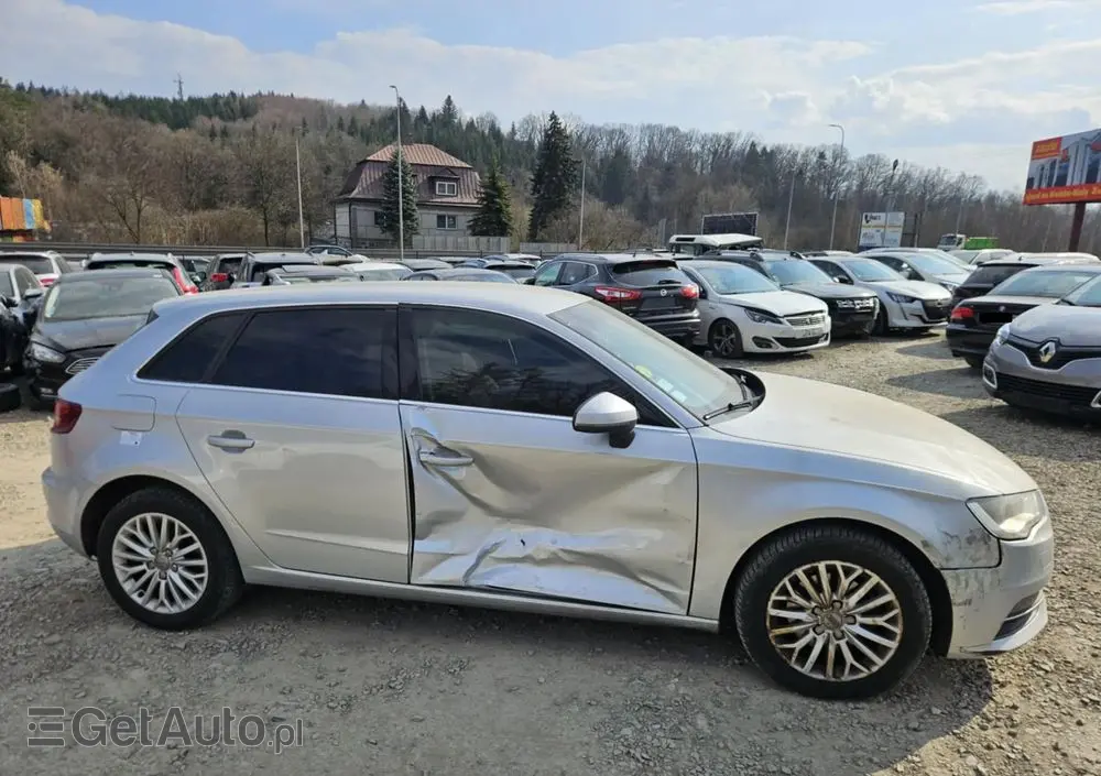 AUDI A3 Sportback 2.0 TDI S tronic S line Sportpaket