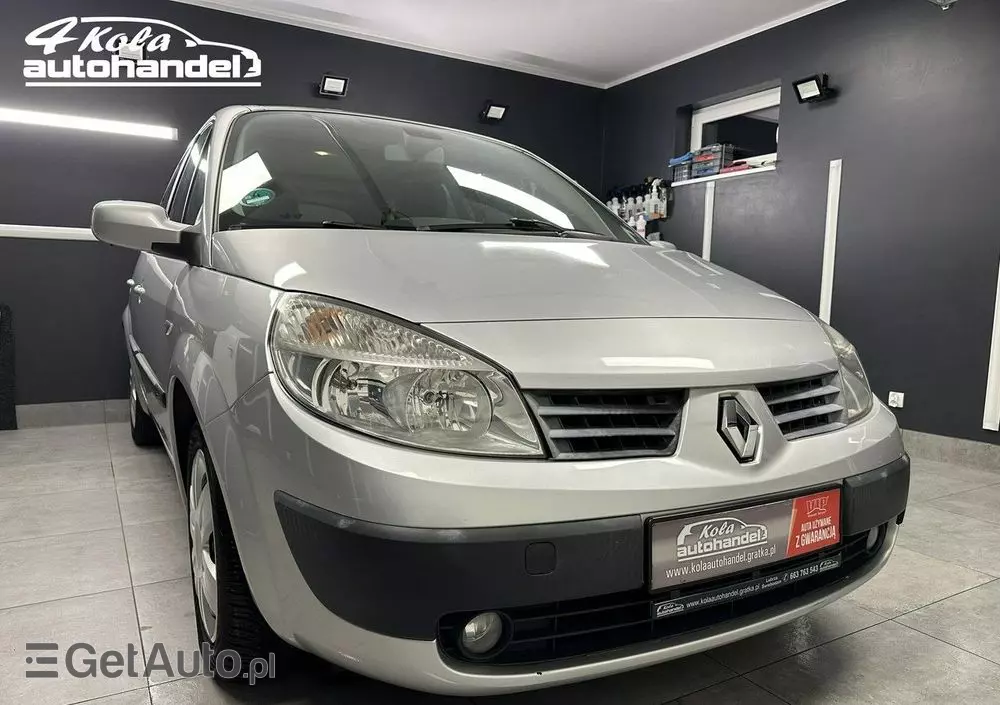 RENAULT Scenic 