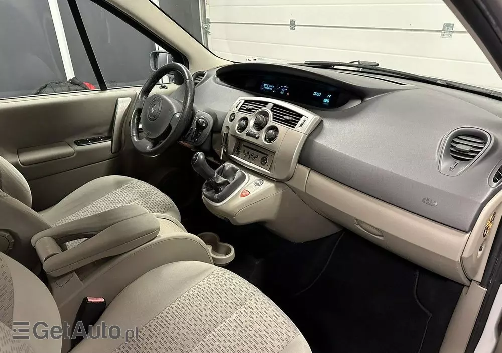 RENAULT Scenic 