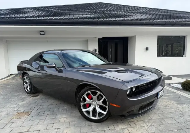 DODGE Challenger Automatik R/T Plus Classic