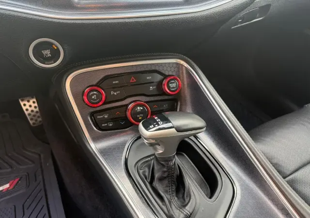 DODGE Challenger Automatik R/T Plus Classic