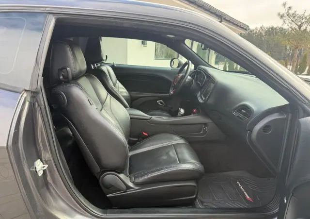 DODGE Challenger Automatik R/T Plus Classic