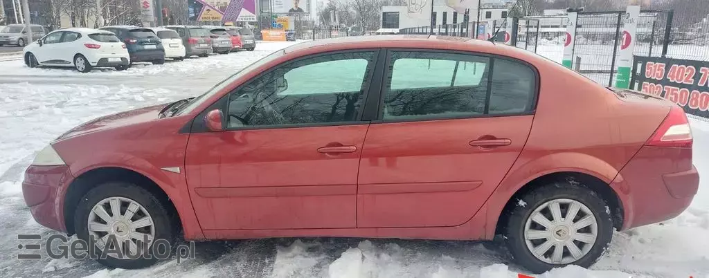RENAULT Megane 