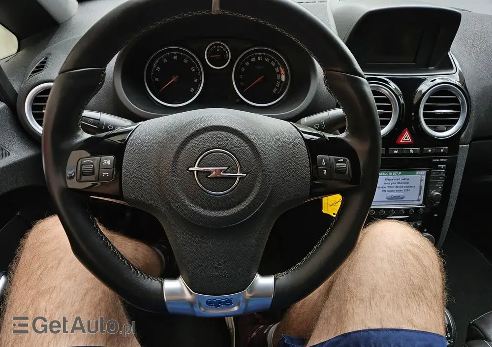 OPEL Corsa 1.6 Turbo OPC