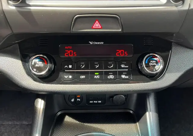 KIA Sportage 2,0 CRDI AWD Dream-Team Edition