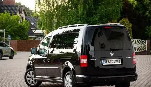 VOLKSWAGEN Caddy 