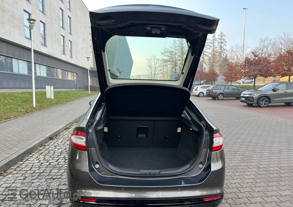 FORD Mondeo 1.5 EcoBoost Edition