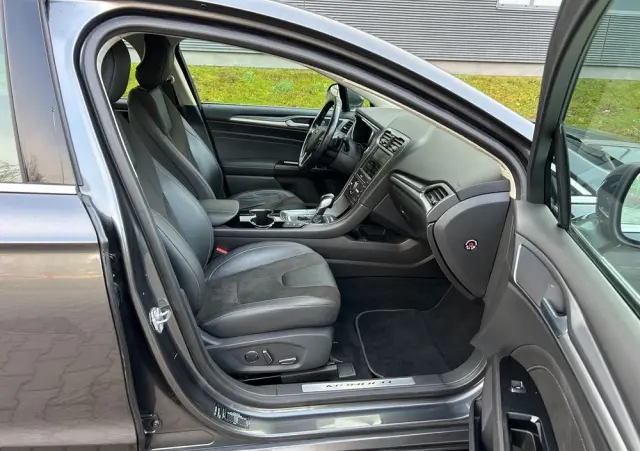 FORD Mondeo 1.5 EcoBoost Edition