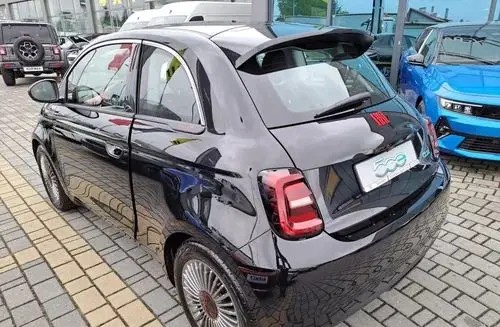 FIAT 500e 
