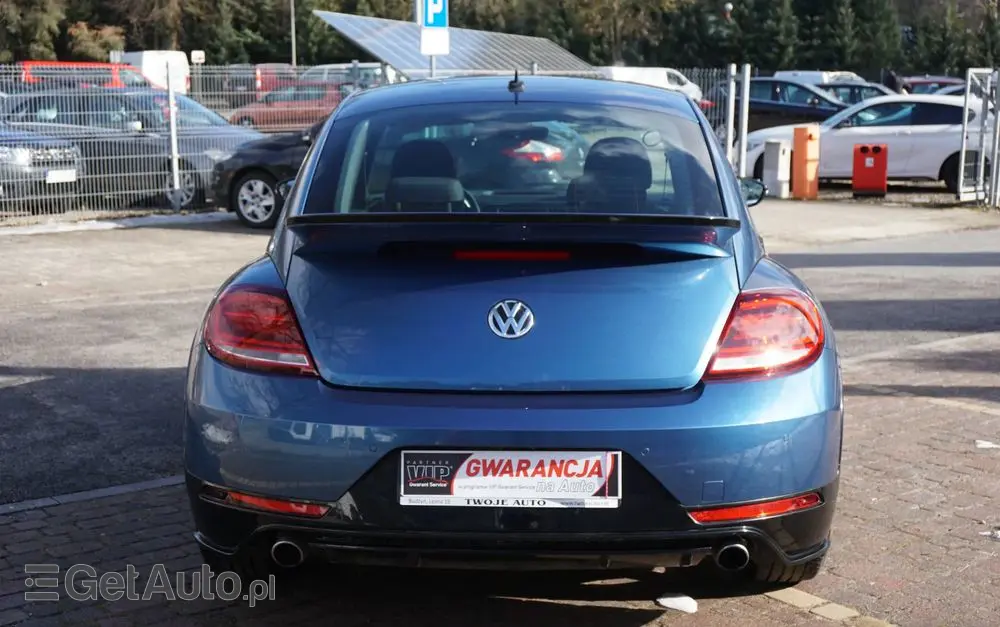 VOLKSWAGEN Beetle 
