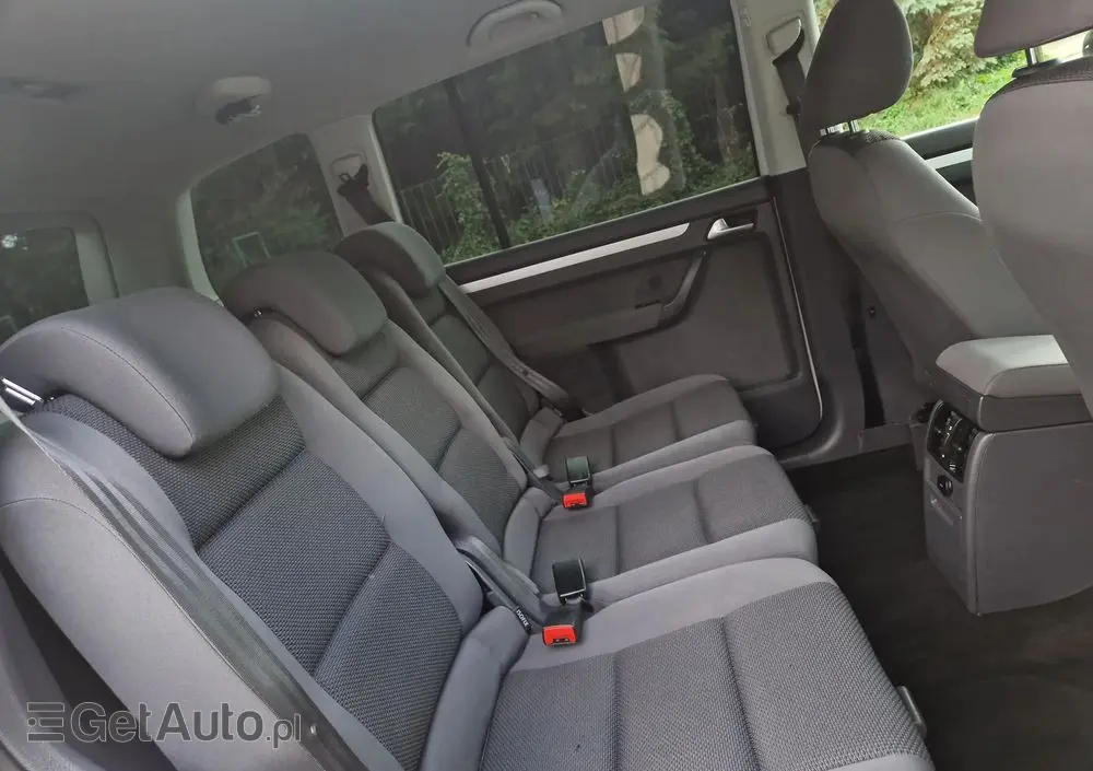 VOLKSWAGEN Touran 1.6 TDI DPF Comfortline