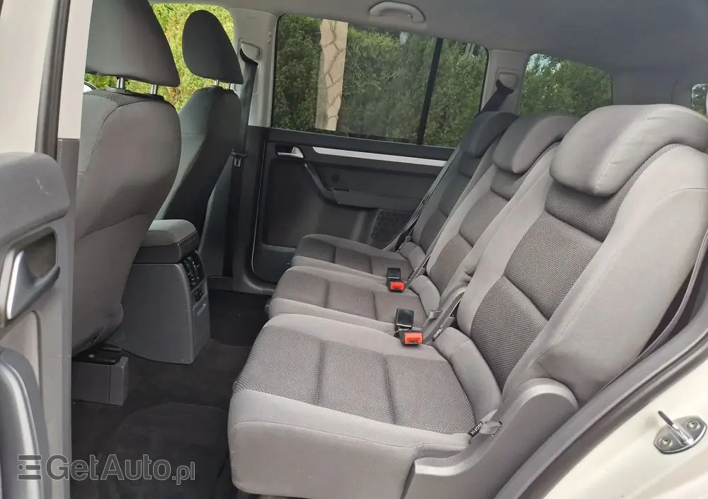 VOLKSWAGEN Touran 1.6 TDI DPF Comfortline