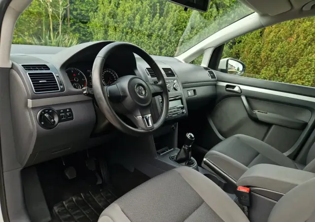 VOLKSWAGEN Touran 1.6 TDI DPF Comfortline