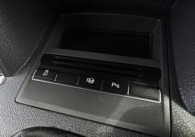 VOLKSWAGEN Touran 1.6 TDI DPF Comfortline