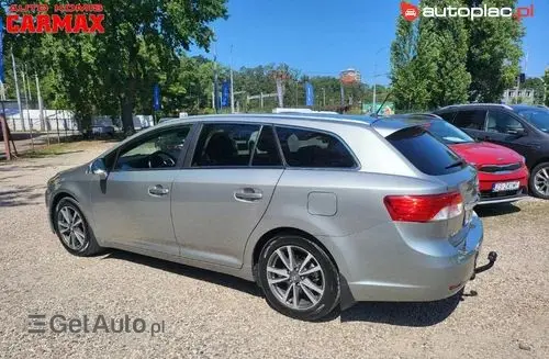 TOYOTA Avensis 