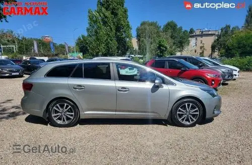 TOYOTA Avensis 