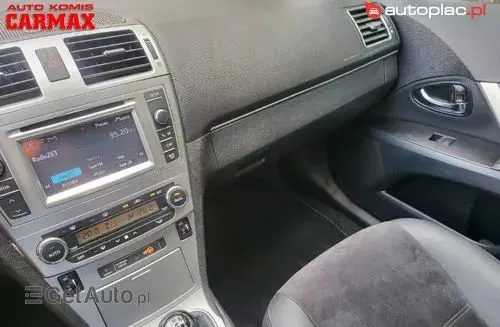 TOYOTA Avensis 