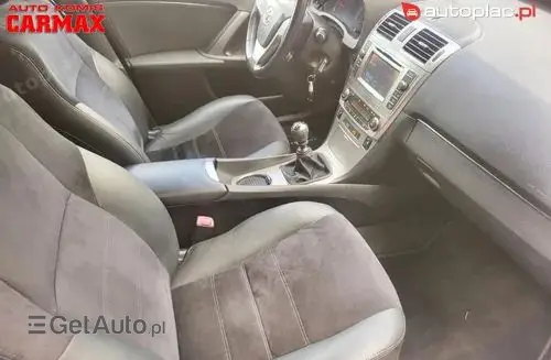 TOYOTA Avensis 