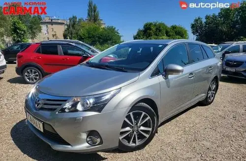 TOYOTA Avensis 