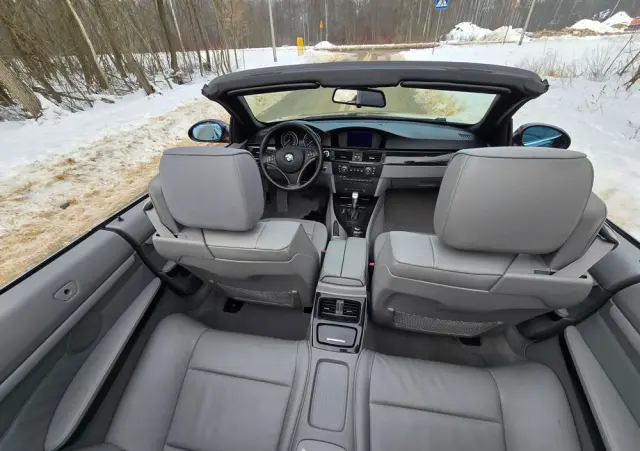 BMW Seria 3 330i M Sport Edition