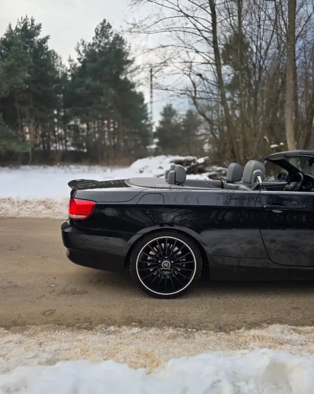 BMW Seria 3 330i M Sport Edition