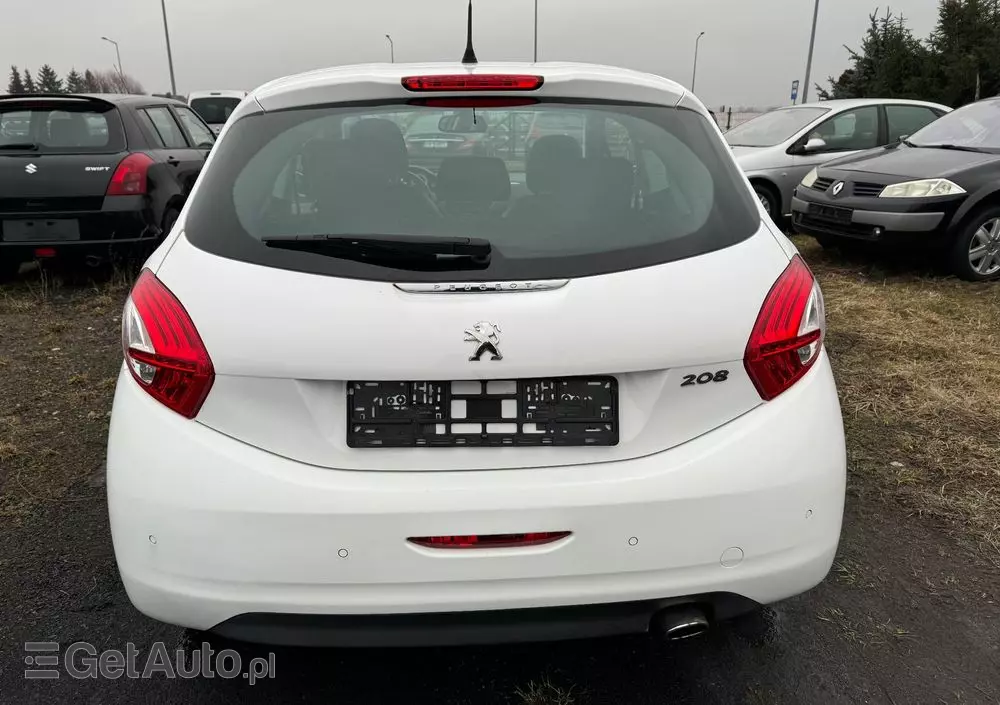 PEUGEOT 208 1.6 VTi Allure