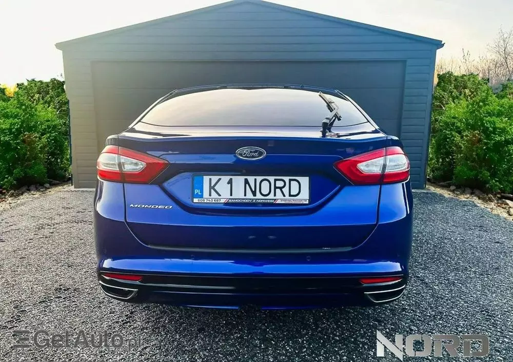 FORD Mondeo 2.0 TDCi Titanium PowerShift