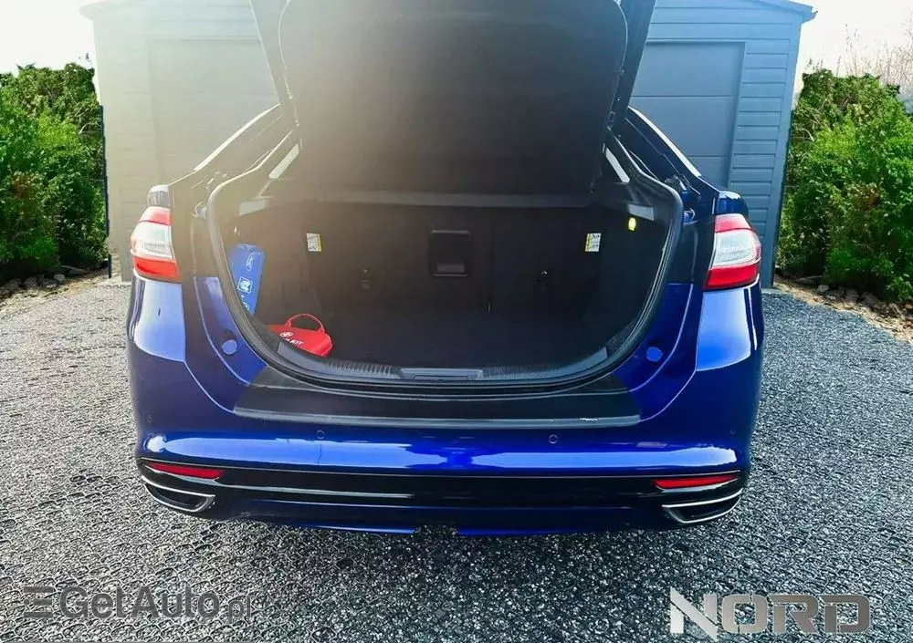 FORD Mondeo 2.0 TDCi Titanium PowerShift