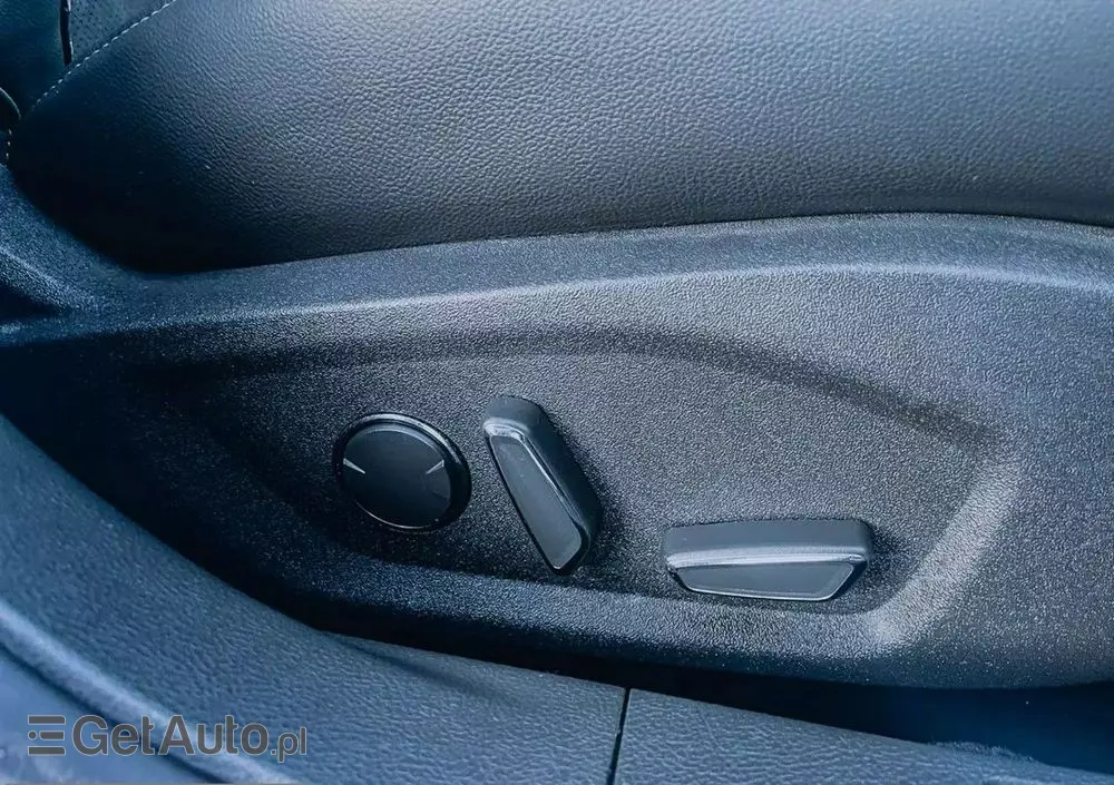 FORD Mondeo 2.0 TDCi Titanium PowerShift