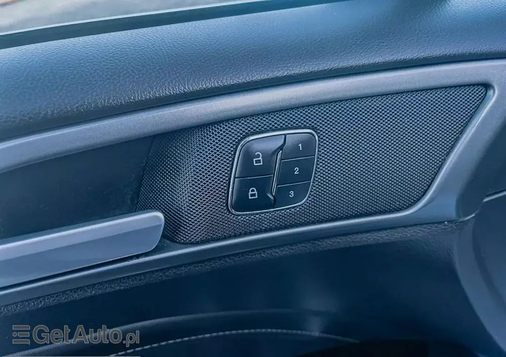 FORD Mondeo 2.0 TDCi Titanium PowerShift