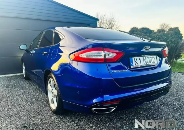 FORD Mondeo 2.0 TDCi Titanium PowerShift