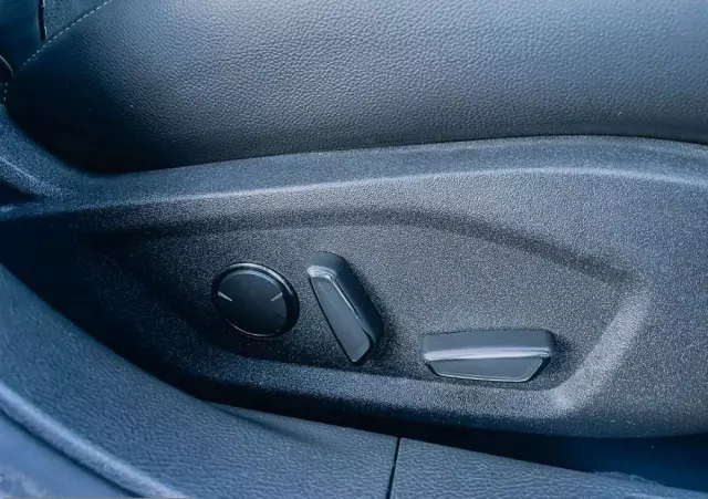 FORD Mondeo 2.0 TDCi Titanium PowerShift