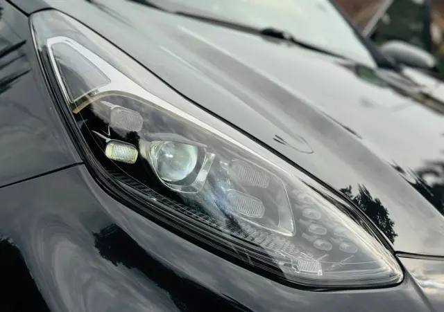 KIA Sportage 2.0 CRDI AWD Eco-Dynamics+ (48V M-H) GT LINE