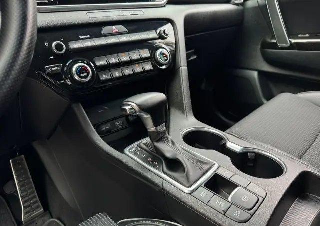 KIA Sportage 2.0 CRDI AWD Eco-Dynamics+ (48V M-H) GT LINE