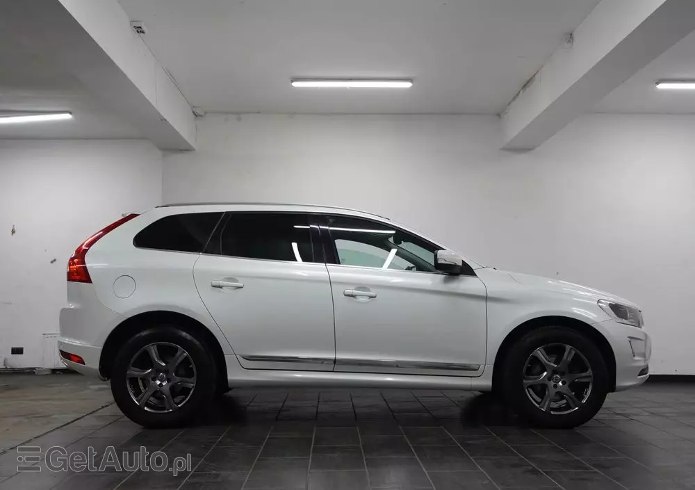 VOLVO XC 60 D4 AWD Summum