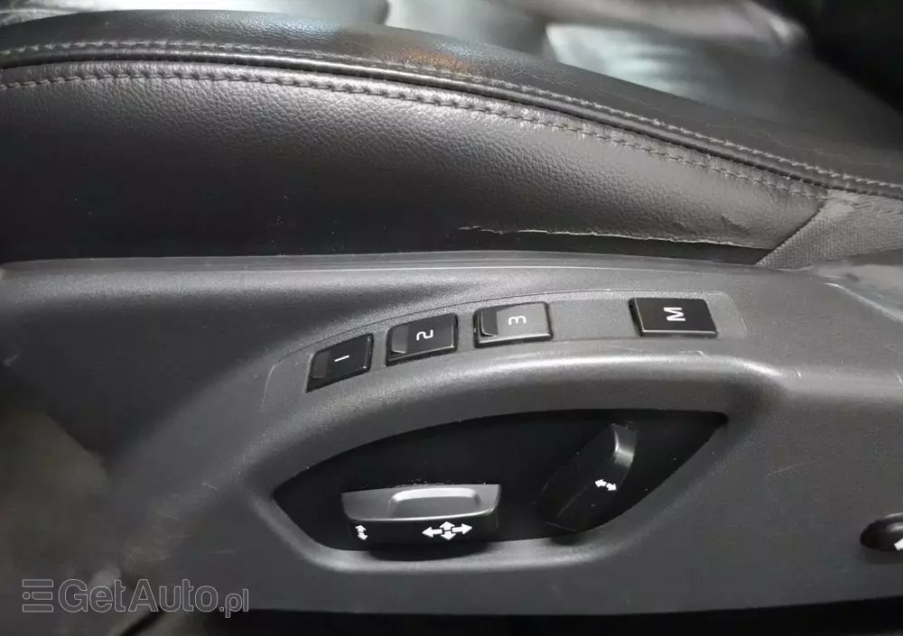 VOLVO XC 60 D4 AWD Summum