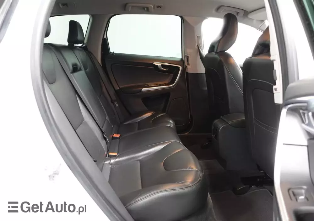 VOLVO XC 60 D4 AWD Summum