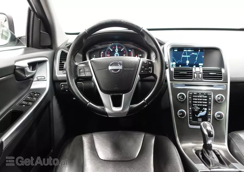 VOLVO XC 60 D4 AWD Summum