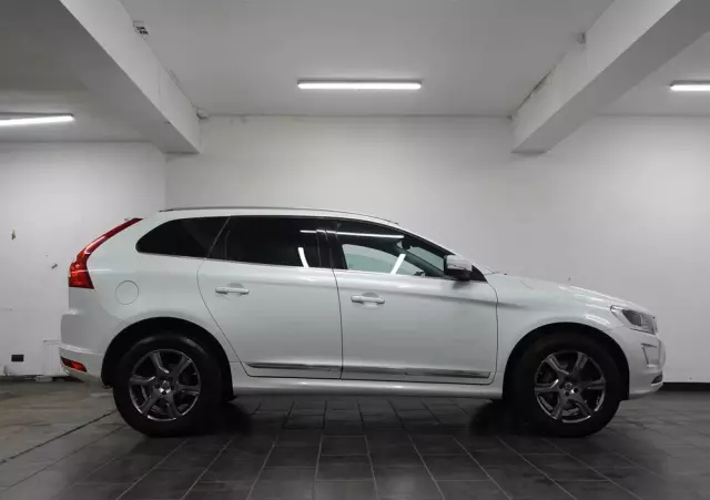 VOLVO XC 60 D4 AWD Summum