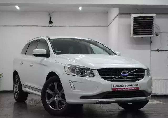 VOLVO XC 60 D4 AWD Summum
