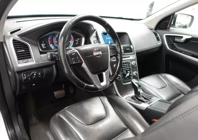 VOLVO XC 60 D4 AWD Summum