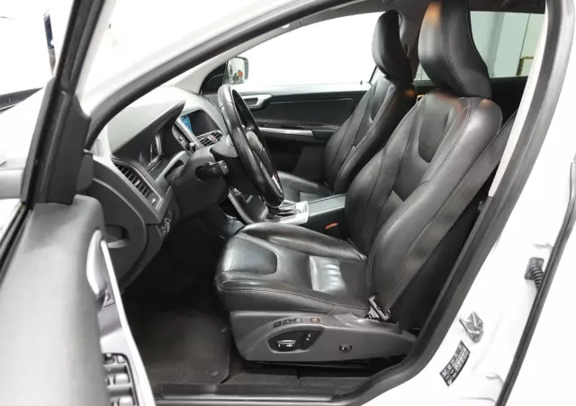 VOLVO XC 60 D4 AWD Summum