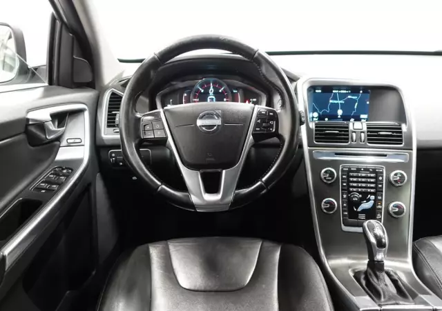 VOLVO XC 60 D4 AWD Summum